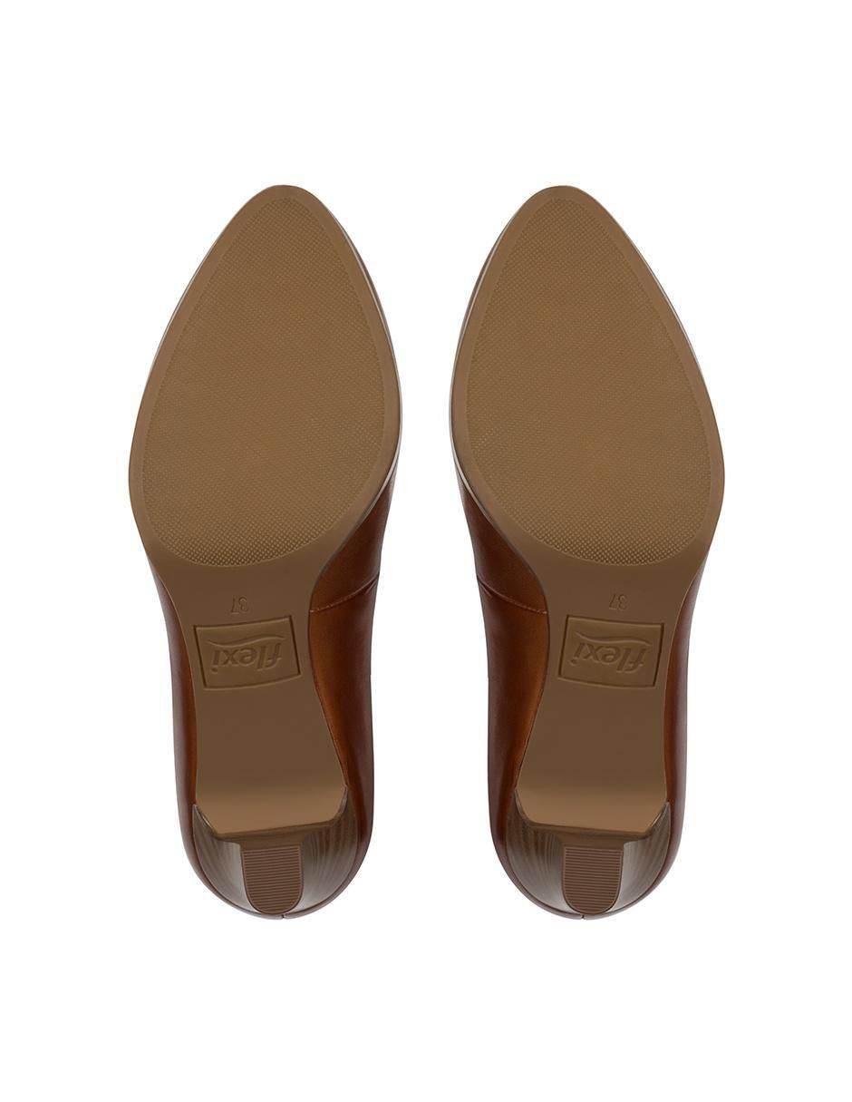 Zapatilla de piel 6