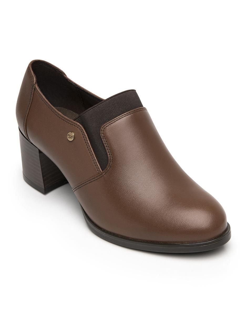 Zapatilla de piel