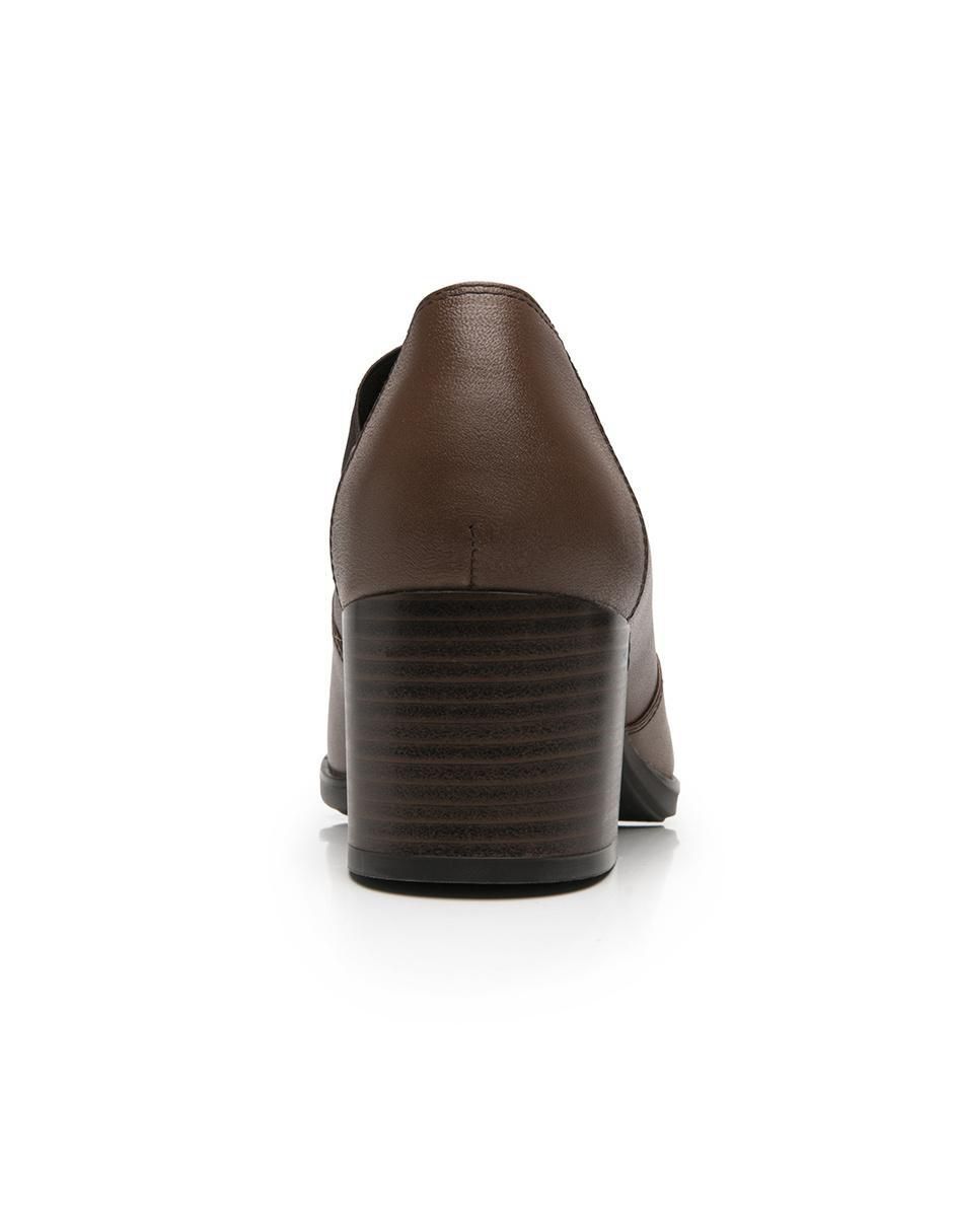 Zapatilla de piel 3