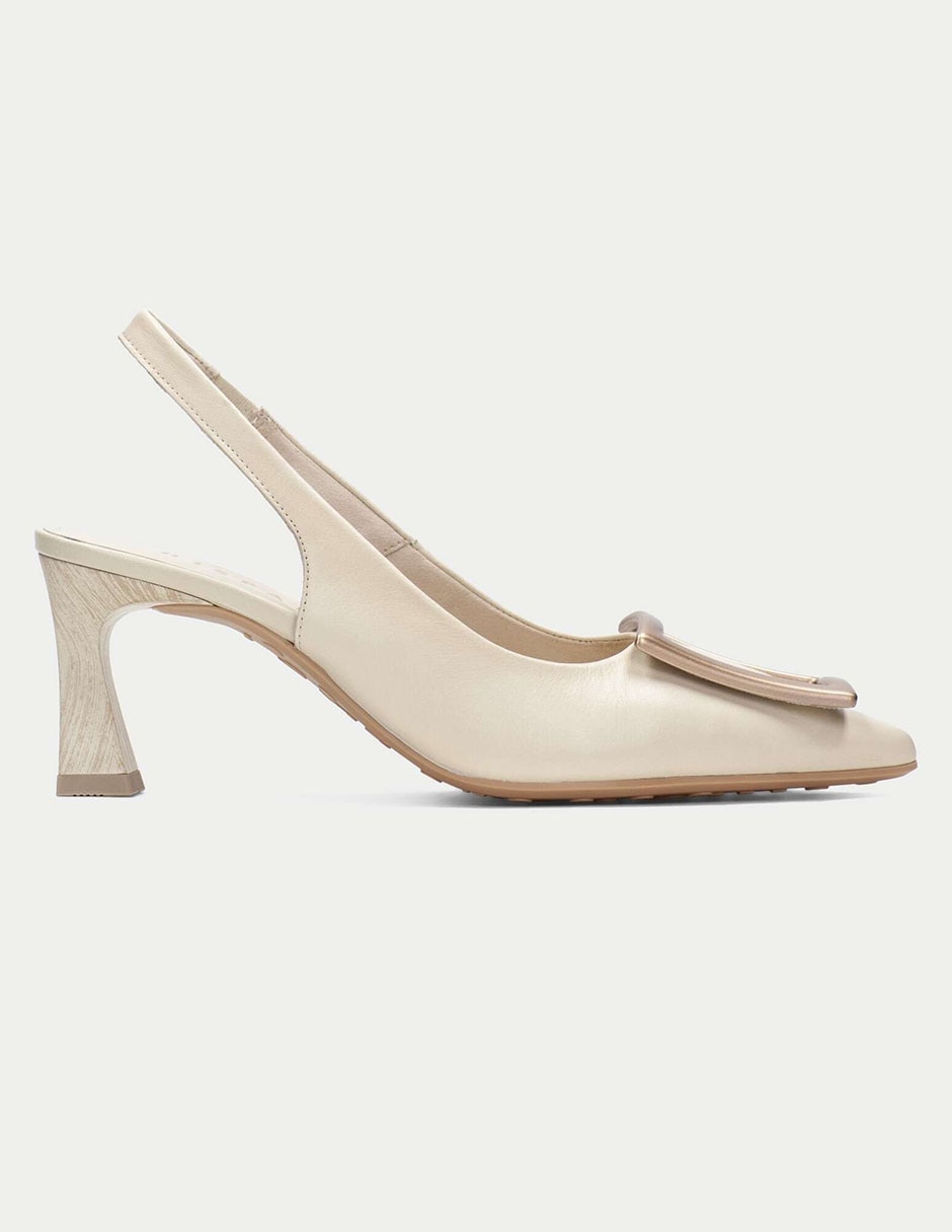 Zapatilla de piel bovino
