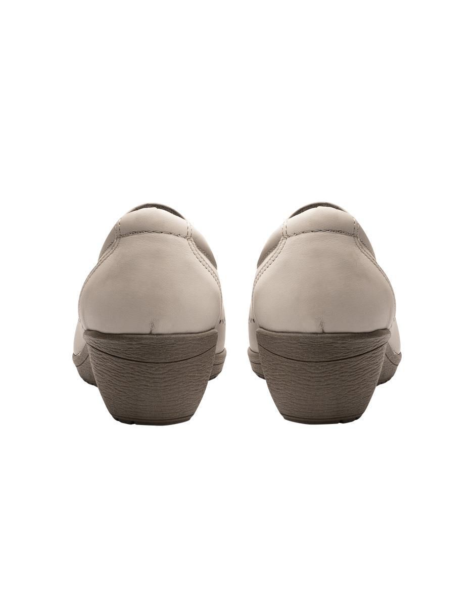 Zapato de piel para mujer 3