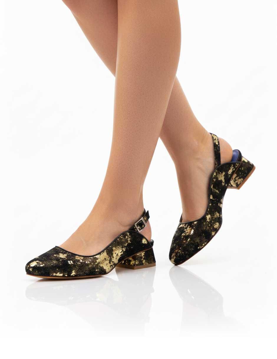 Zapatilla de piel 5