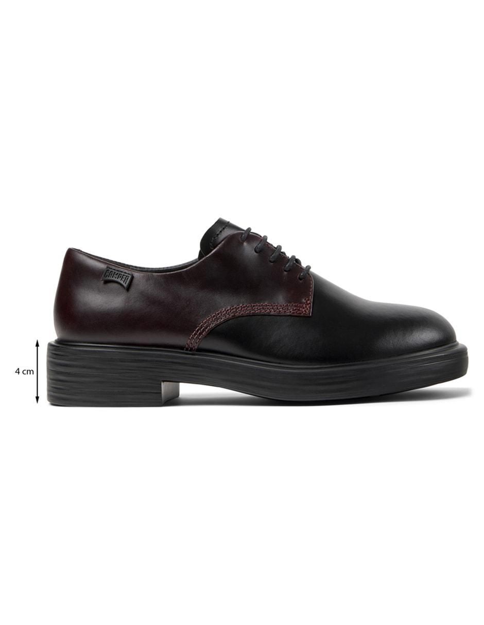 Zapato de piel para mujer