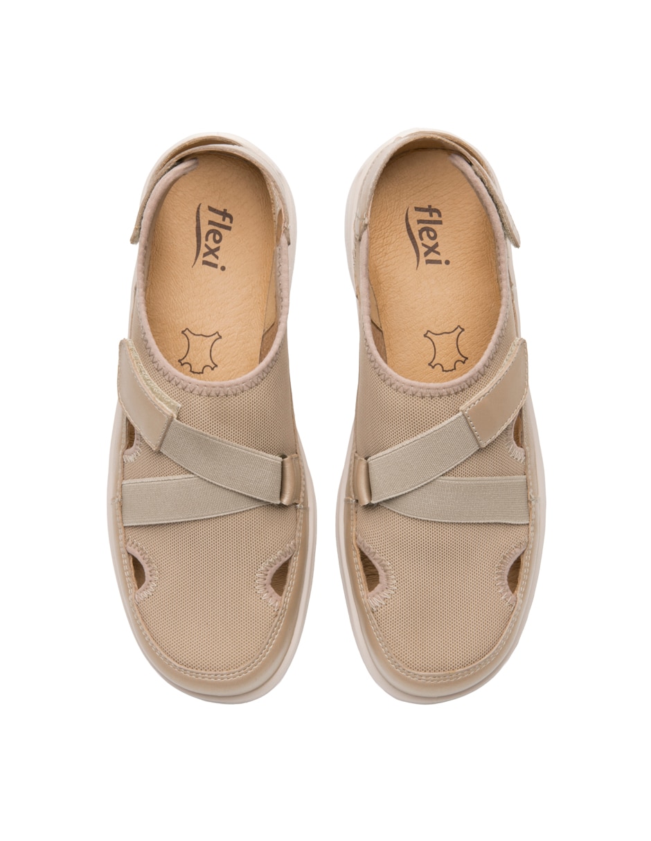 Zapato de piel para mujer 8