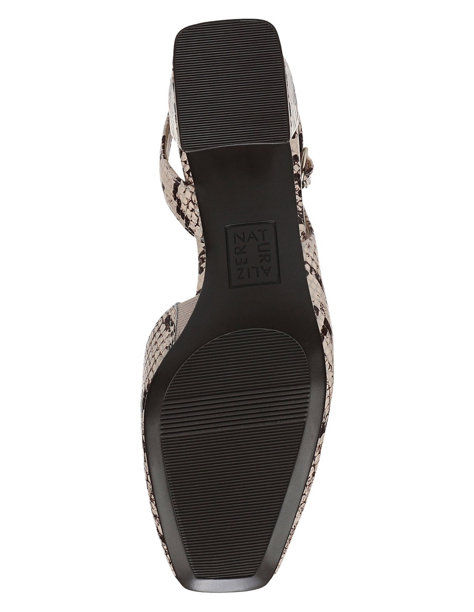 Zapatilla de piel 7