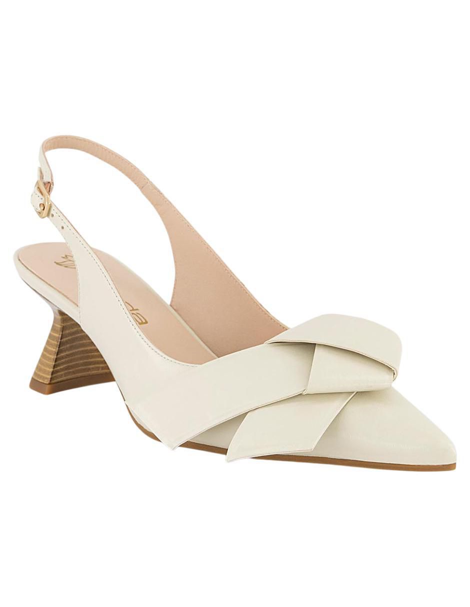 Zapatilla de piel 2