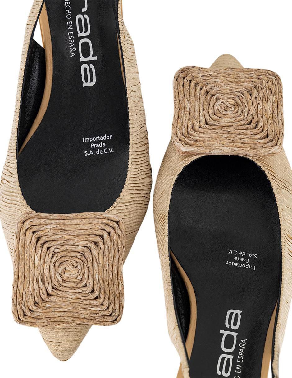 "zapatilla" textil prada sin familia o colección