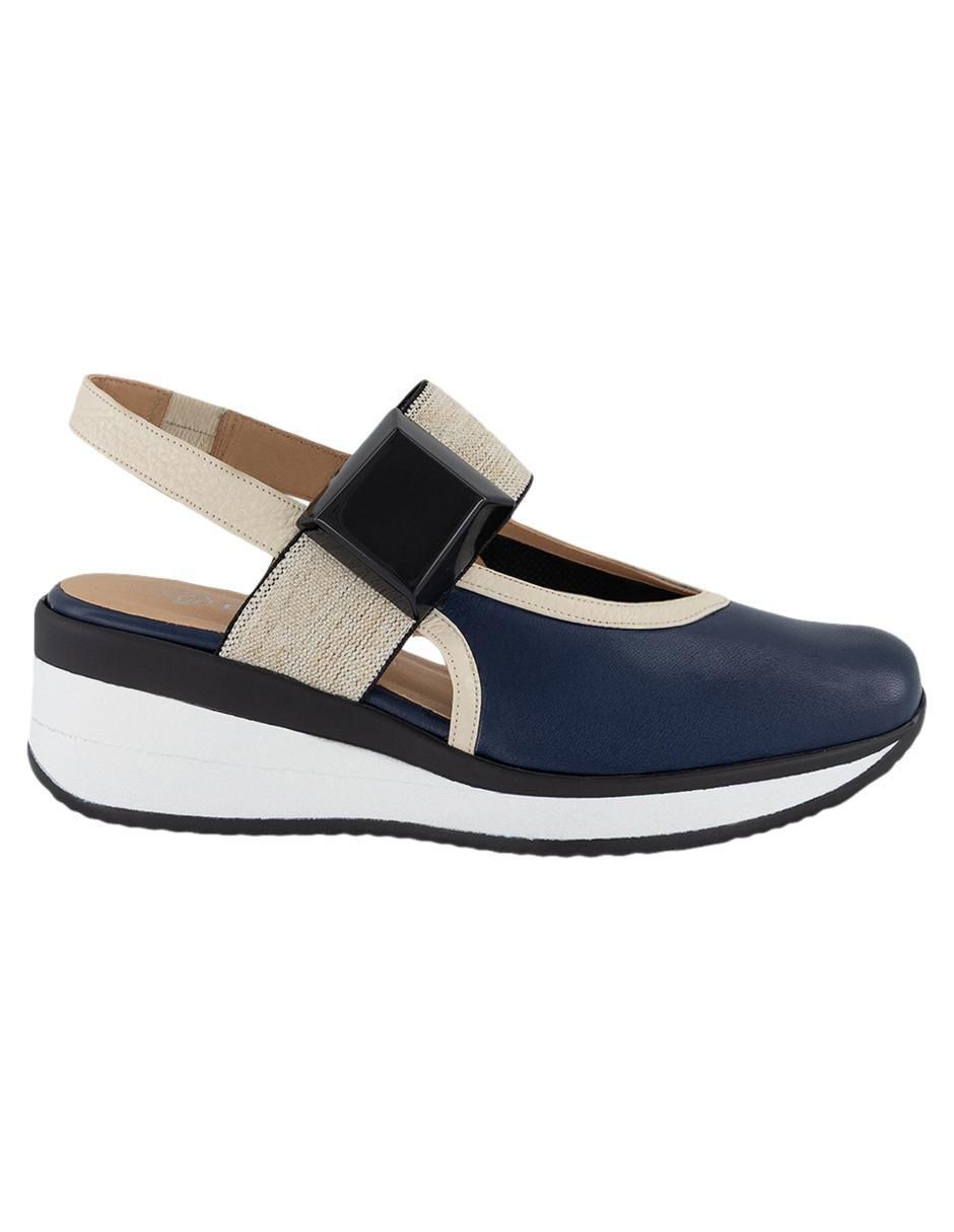 Zapato de piel para mujer