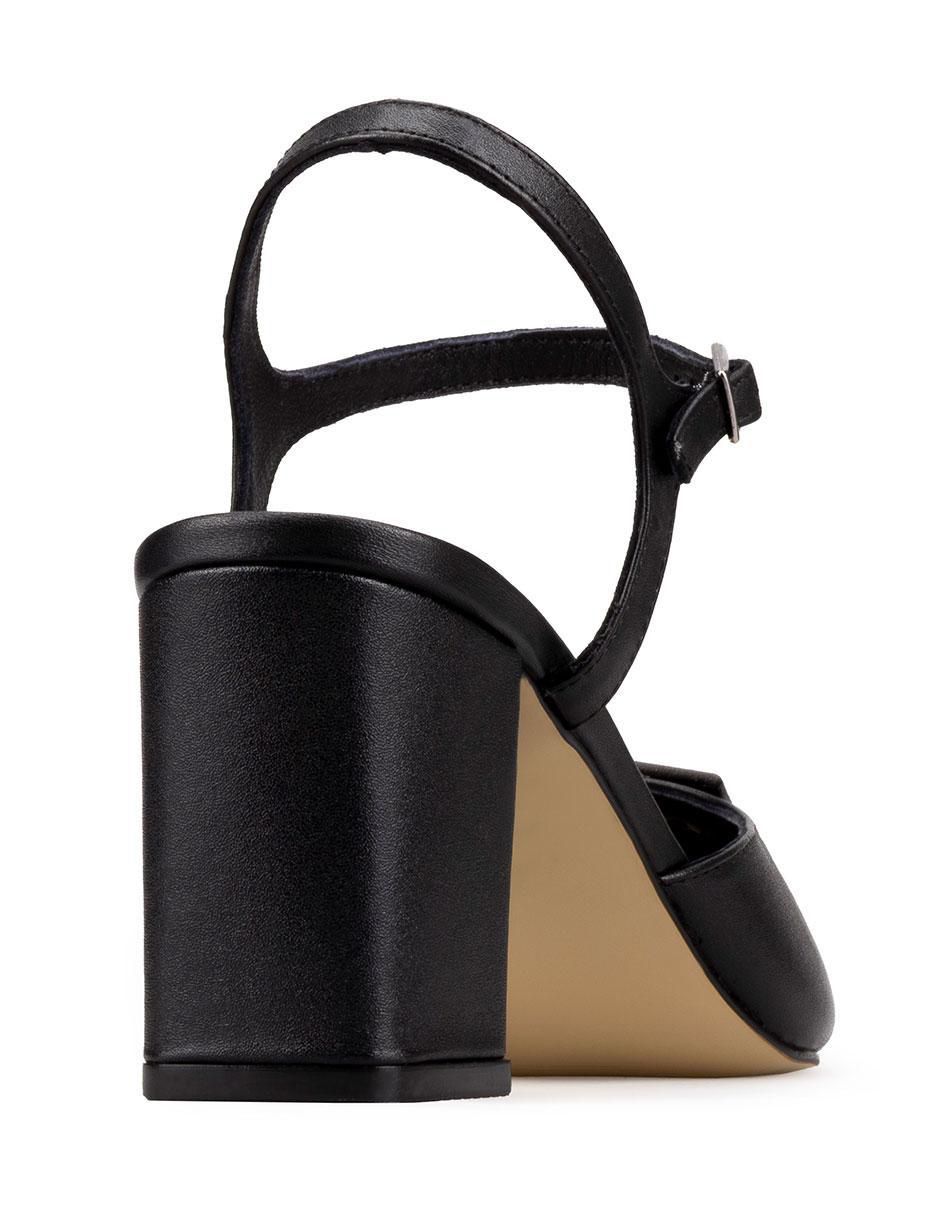 Zapatilla piel 6
