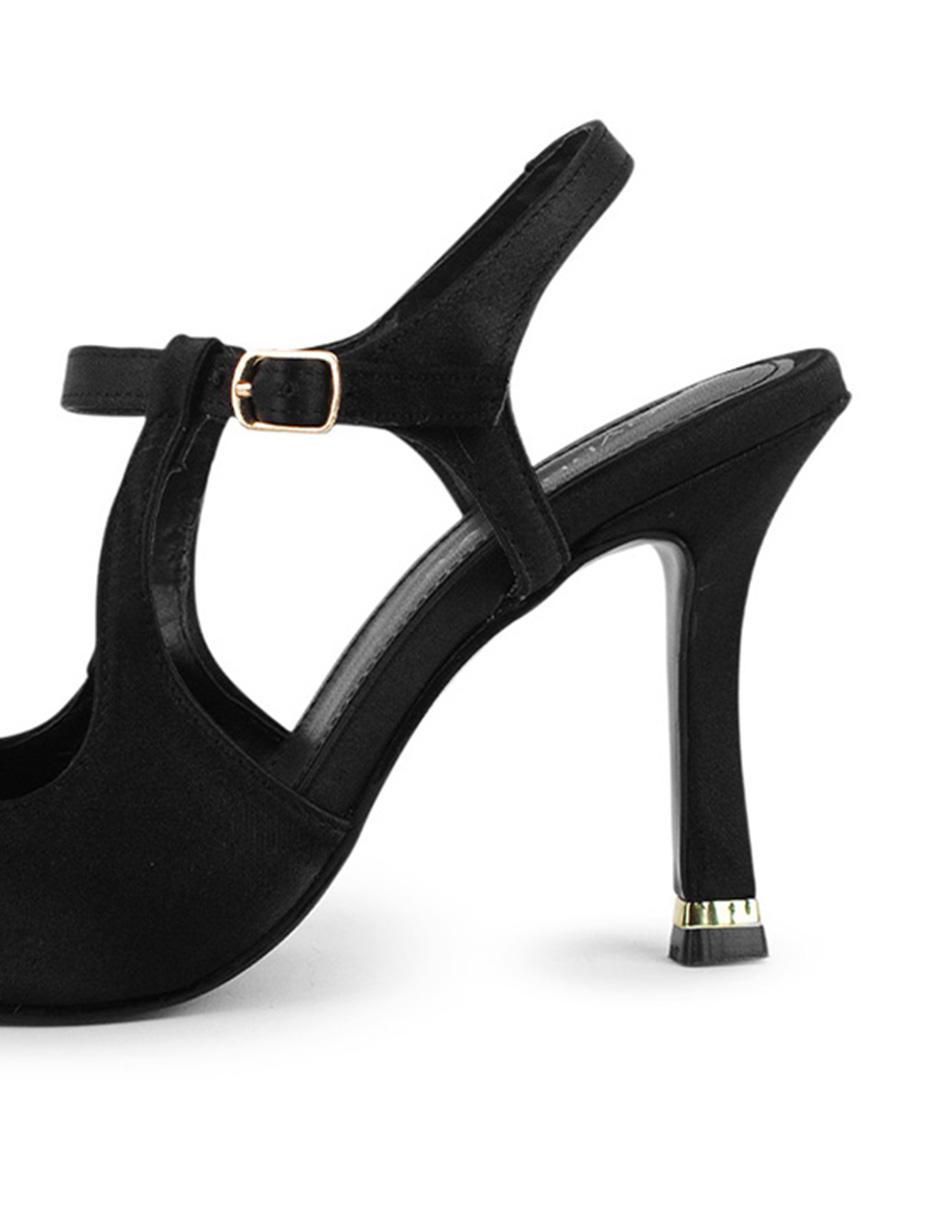 Zapatilla 4